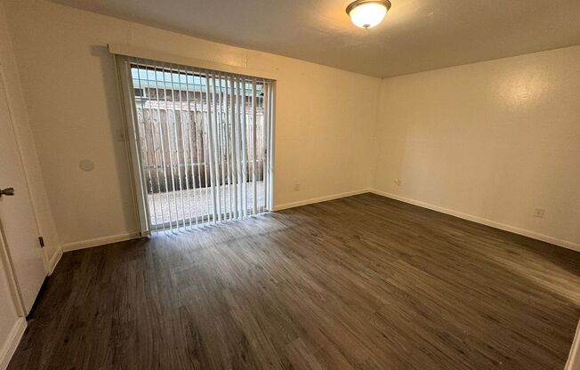 1 bed, 1 bath, 640 sqft, $950, Unit 621
