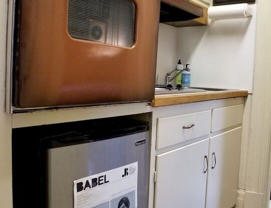 1 bed, 1 bath, 500 sqft, $975, Unit A25