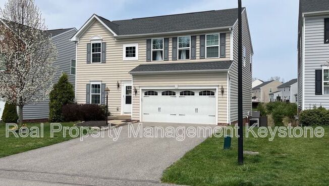 241 LONG RDG DR