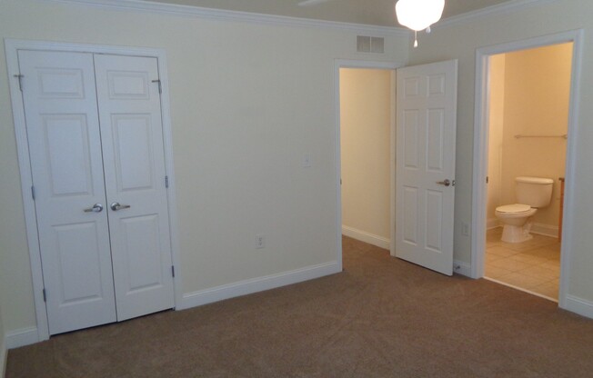 2 beds, 2.5 baths, $1,300