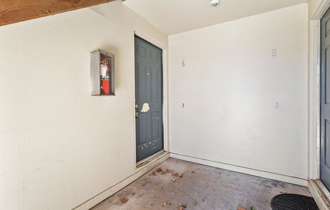2 beds, 1.5 baths, 960 sqft, $1,495, Unit 6