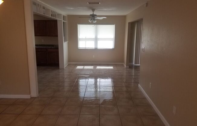 3 beds, 2 baths, $1,750