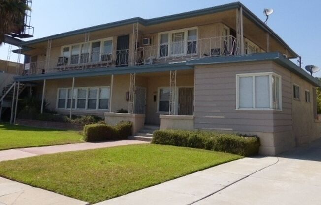 3721-3731 Huntington Dr.