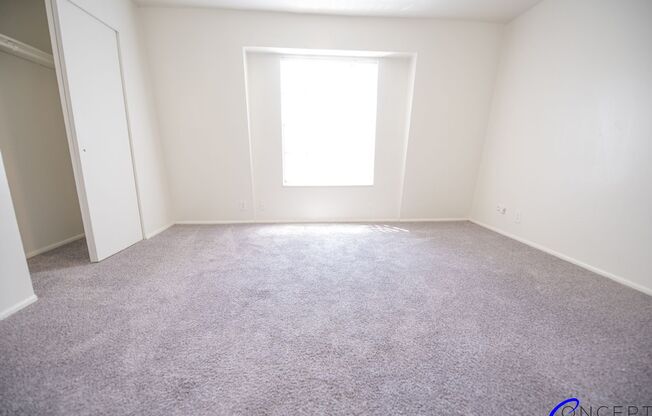 2 beds, 1.5 baths, 1,040 sqft, $1,449, Unit 09
