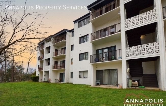 601 Oakland Hills Ct 302