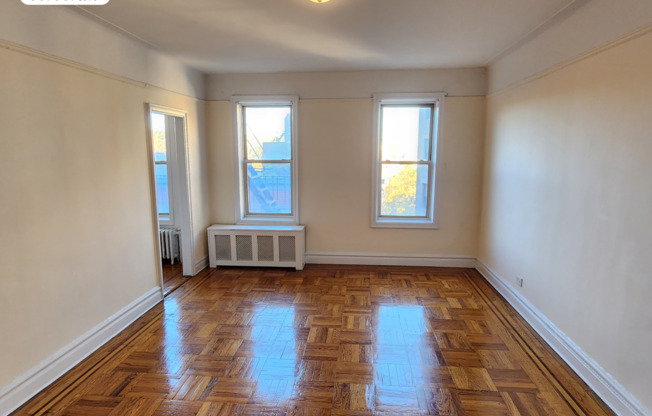 1 bed, 1 bath, $2,395, Unit 32C