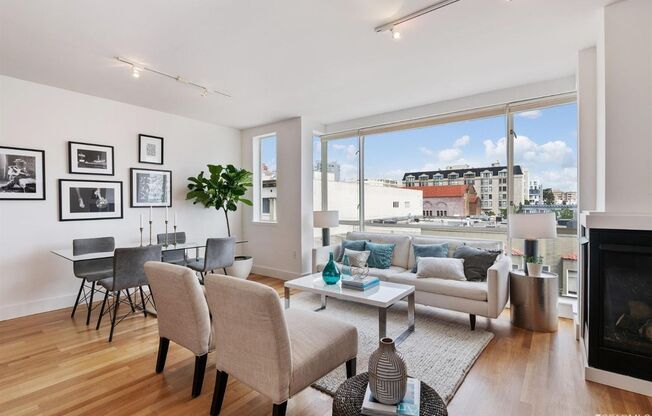 Contemporary 2BD/2BA Condo with parking and natural light