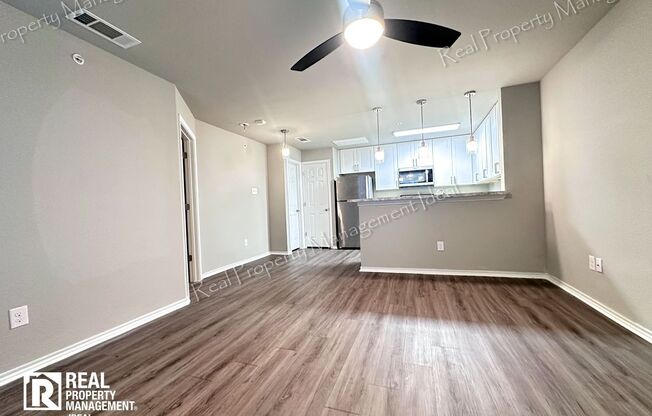 6108 Abrams Road