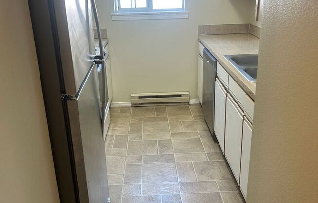 2713 W Maplewood Condo
