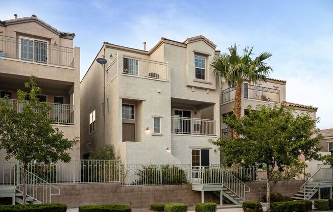 4 Bedroom Modern Home in NW Las Vegas | Furnished Option Available