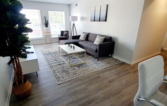 2 beds, 1 bath, 956 sqft, $2,600, Unit 3607-1A