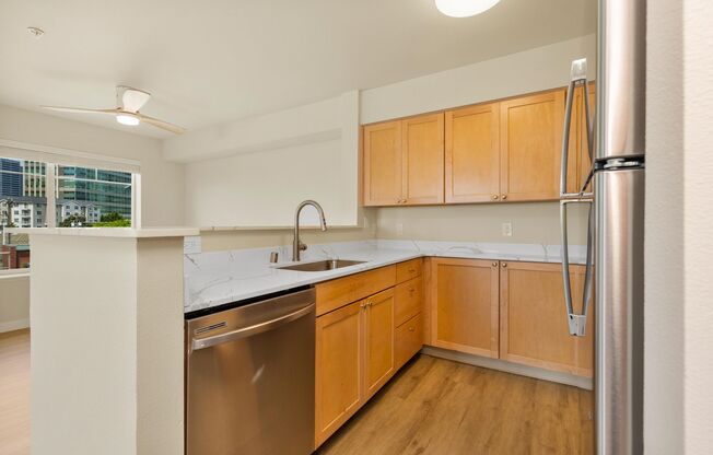 2 beds, 2 baths, 1,005 sqft, $2,895, Unit 504