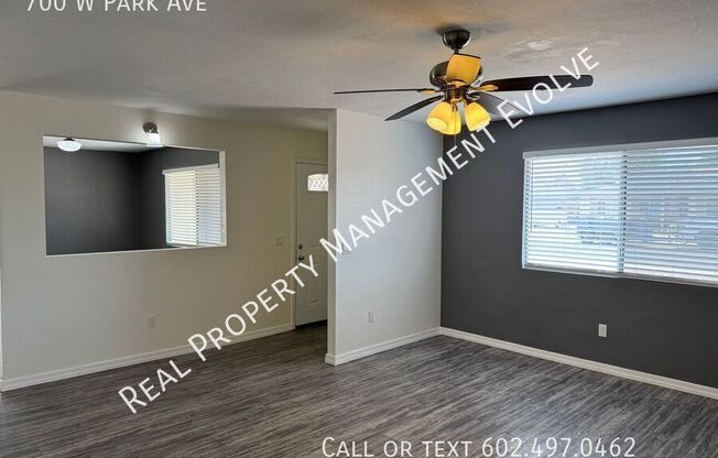 700 W PARK AVE