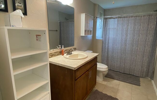 1 bed, 1 bath, $1,050