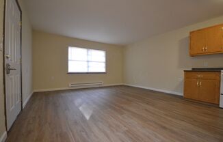 1 bed, 1 bath, 600 sqft, $550, Unit 13