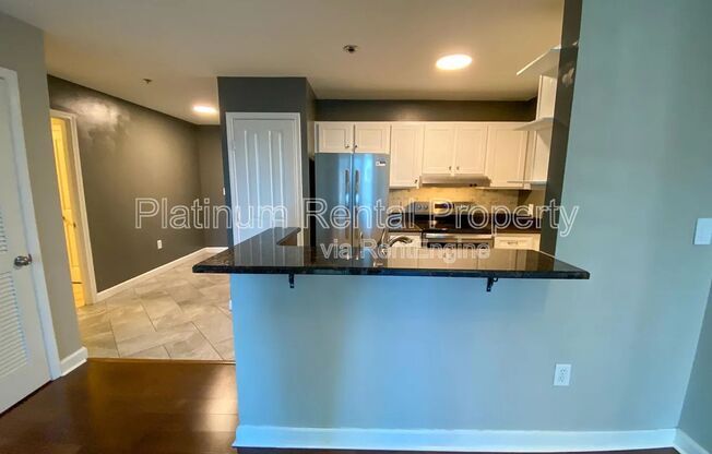 2 beds, 2 baths, 1,131 sqft, $2,200, Unit 617