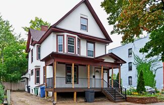 511 5th Ave SE