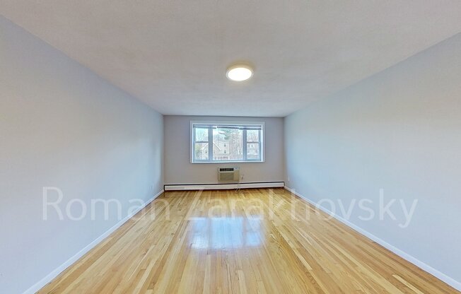 116 BABCOCK ST