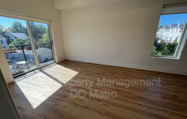 5230 GEORGIA AVE NW