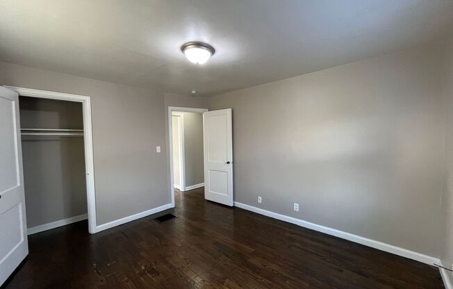 2 beds, 1 bath, $1,375