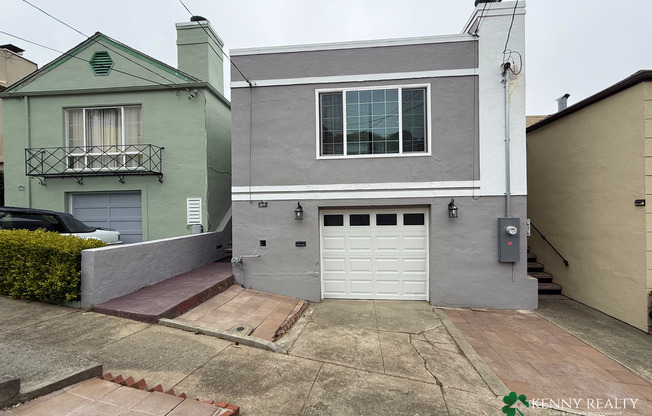 Fully Remodeled 2-Bedroom, 1-Bathroom Home with Panoramic City & Ocean Views in Daly City