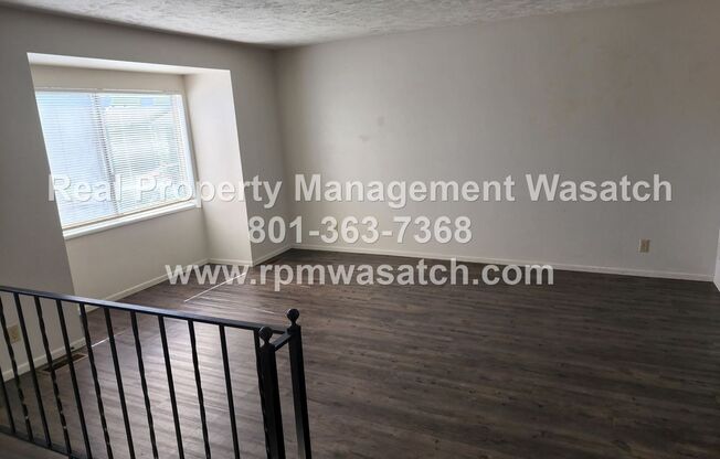 Look at This Cute 2 Bedroom 2 Bathroom Home in West Jordan!!