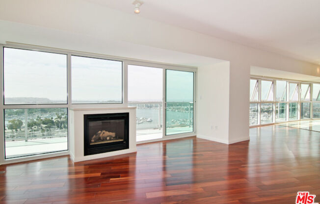 2 beds, 2.5 baths, 2,075 sqft, $10,000, Unit 1709