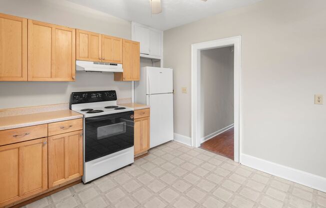 1 bed, 1 bath, $1,550, Unit Apt #1