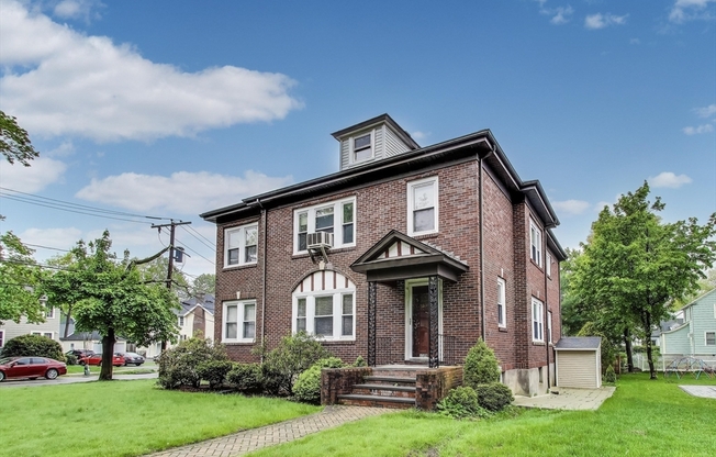 129 Oxford Rd Apt 2