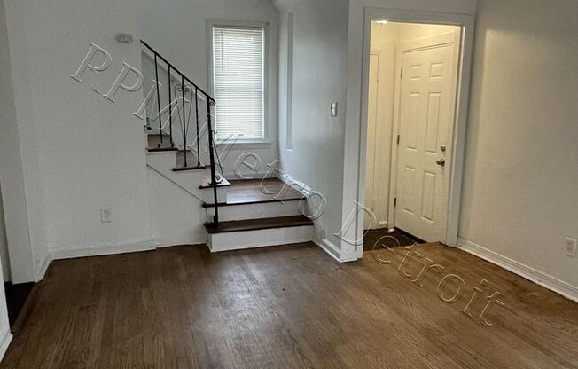 SPACIOUS COLONIAL