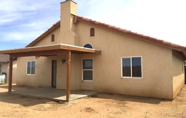 3 beds, 2 baths, $1,885