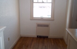 1 bed, 1 bath, $850, Unit 503