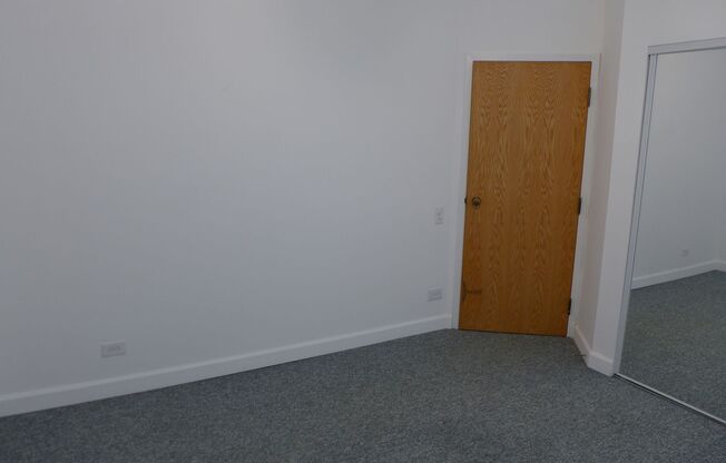 1 bed, 1 bath, 750 sqft, $2,050, Unit 07B