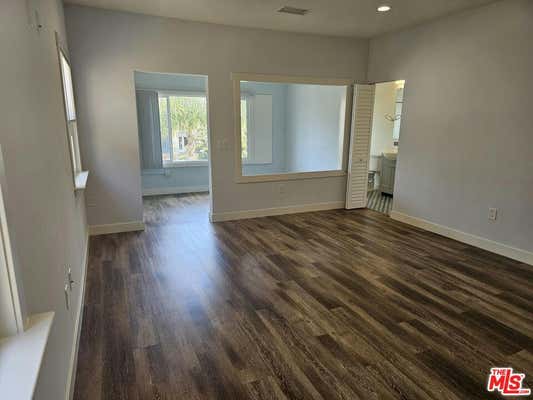 2 beds, 1 bath, 4,644 sqft, $2,695