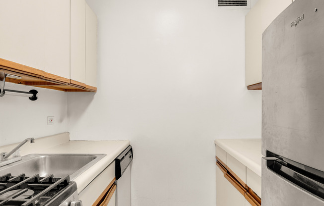 1 bed, 1 bath, 635 sqft, $4,150, Unit 12A