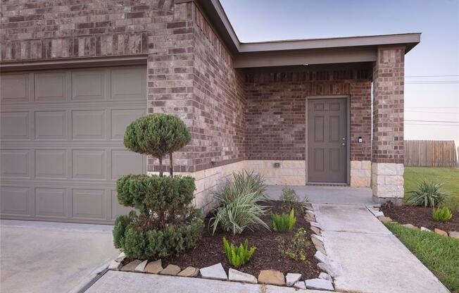 13902 ROCK RANGE LN