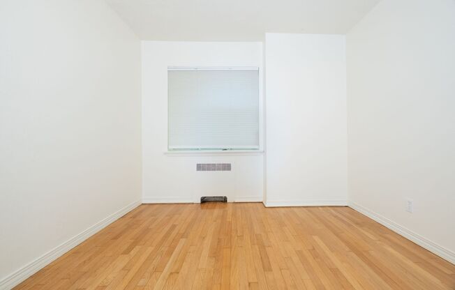 1 bed, 1 bath, 557 sqft, $1,325, Unit 107