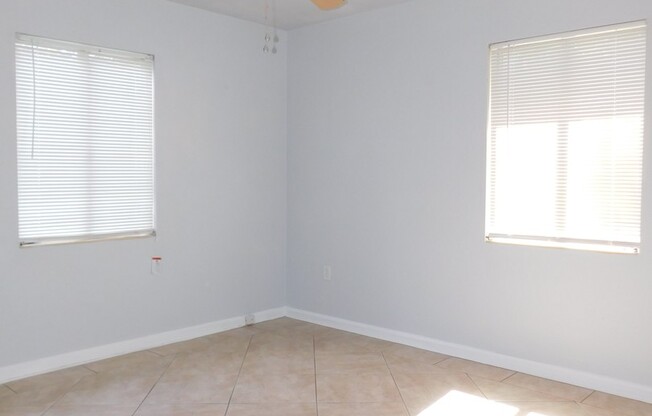 3 beds, 1 bath, $1,625