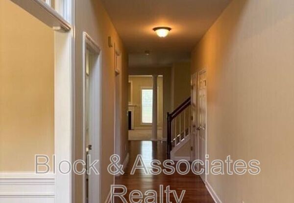 503 DAWLEY DR