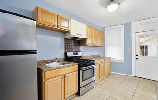 *WOW! $200 OFF for your 1ST MONTH OF RENT IF SIGNED BY 6/03/24!!* SPECTACULAR 2 BEDROOM IN HOMESTEAD AVAILABLE NOW - FRESH OUT OF RENOVATION! FEATURING CENTRAL A/C!!