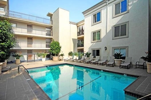 1 bed, 1 bath, $2,750, Unit Unit 304