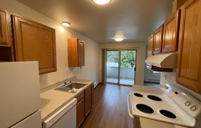 1 bed, 1 bath, 629 sqft, $1,475, Unit 205