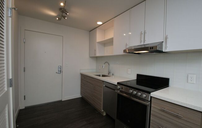 1 bed, 1 bath, 368 sqft, $1,450, Unit 110