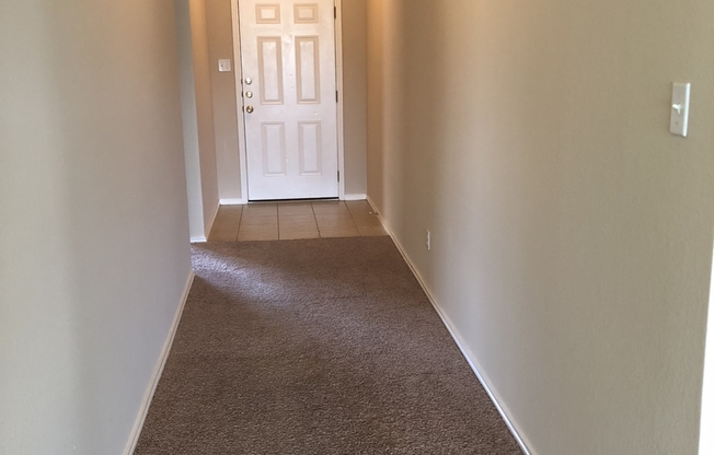 Beautiful home located in the desirable North Creek community in Leander!