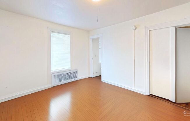 Spacious 5-Bedroom, 4-Bathroom Home Near UVM & Downtown Burlington (10 Walnut St)