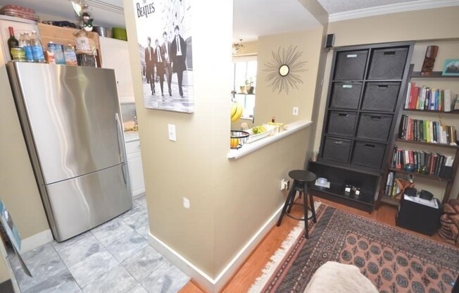 1 bed, 1 bath, 684 sqft, $2,450, Unit 405