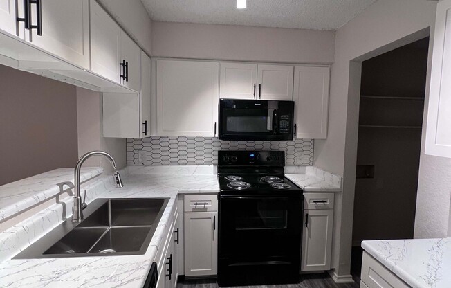 1 bed, 1 bath, 720 sqft, $1,193