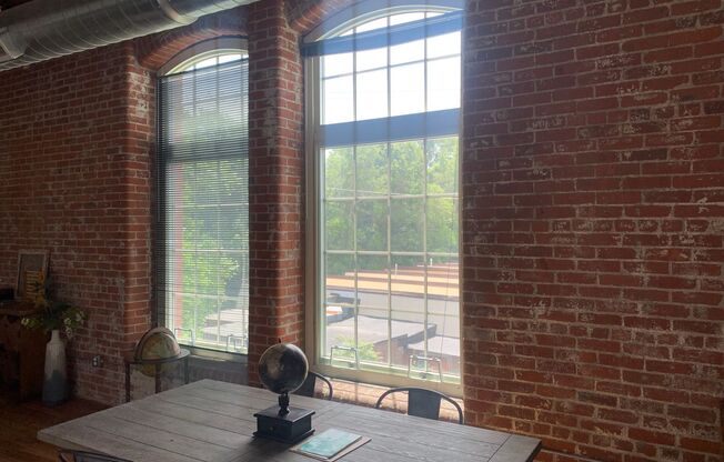 Studio, 1 bath, 1,068 sqft, $2,108, Unit 401