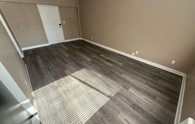 Sixteen53 Prospect Avenue