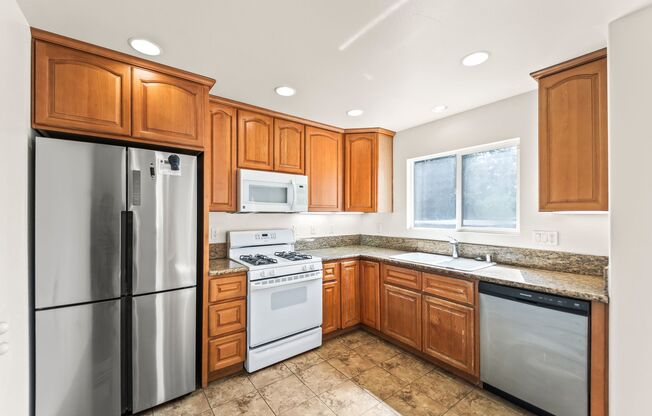 Charming, Light-Filled 3-Bedroom, 2-Bathroom Home in Altadena